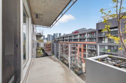 Balcony - 