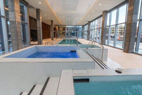Pool - 2010-1450 Boul. René-Lévesque O., Montréal (Ville-Marie), QC - Indoor Photo Showing Other Room