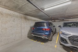 Garage - 