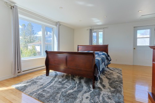 Chambre à coucher principale - 261 Rue Principale, Saint-Adelphe, QC - Indoor Photo Showing Bedroom