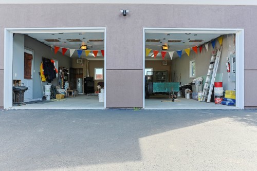 Garage - 261 Rue Principale, Saint-Adelphe, QC - 