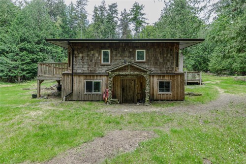 161 Holmes Rd, Salt Spring, BC 