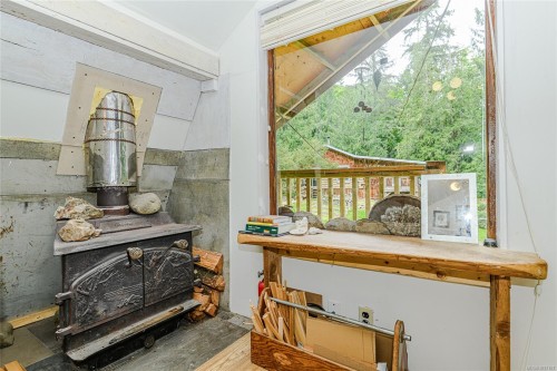 161 Holmes Rd, Salt Spring, BC 
