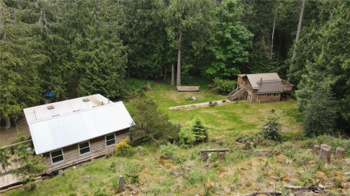161 Holmes Rd, Salt Spring, BC 