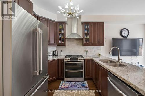 25 True Blue Crescent, Caledon, ON - Indoor Photo Showing Kitchen With Stainless Steel Kitchen With Double Sink With Upgraded Kitchen