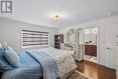 25 True Blue Crescent, Caledon, ON - Indoor Photo Showing Bedroom