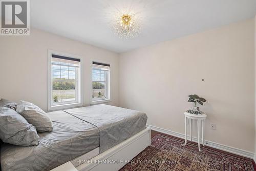 25 True Blue Crescent, Caledon, ON - Indoor Photo Showing Bedroom