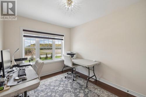 25 True Blue Crescent, Caledon, ON - Indoor Photo Showing Office