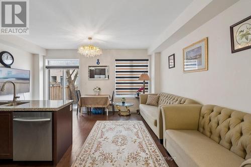 25 True Blue Crescent, Caledon, ON - Indoor Photo Showing Other Room