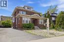 826 Main Street E, Hamilton, ON 