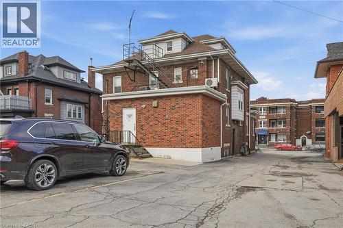 826 Main Street E, Hamilton, ON 