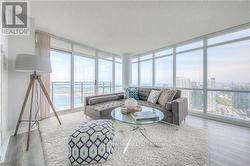 4512 - 15 FORT YORK BOULEVARD Toronto, ON M5V 3Y4