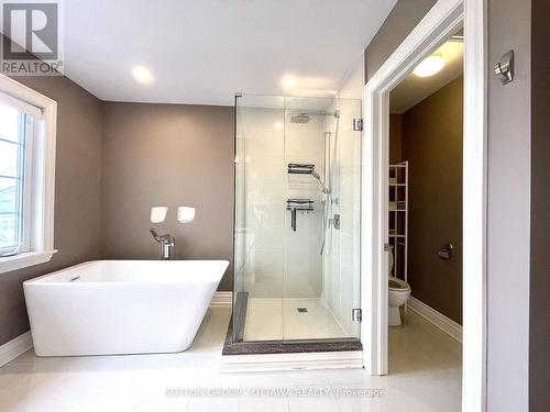 1520 Arnhem Street, Ottawa, ON - Indoor Photo Showing Other Room