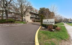 308C - 2 VALHALLA INN ROAD  Toronto, ON M9B 6C3