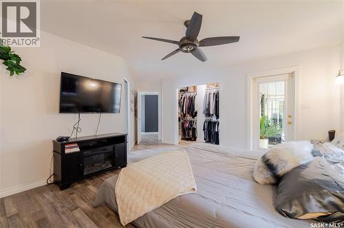 1054 Monk Avenue, Moose Jaw, SK - Indoor Photo Showing Bedroom