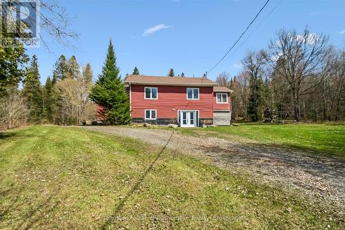 2519 SOUTH HORN LAKE RD R.R.#3 ROAD  Magnetawan, ON P0A 1C0