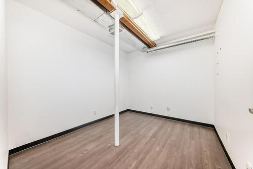 9938 70 Ave Nw, Edmonton, AB 
