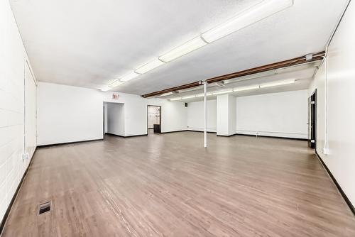 9938 70 Ave Nw, Edmonton, AB 