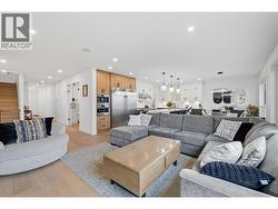 389 Moubray Road Kelowna, BC V1V 1R4