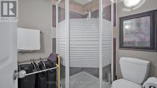 1730 Silver Maple Drive, Pickering, ON - Indoor Photo Showing Bathroom