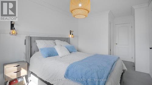 1730 Silver Maple Drive, Pickering, ON - Indoor Photo Showing Bedroom