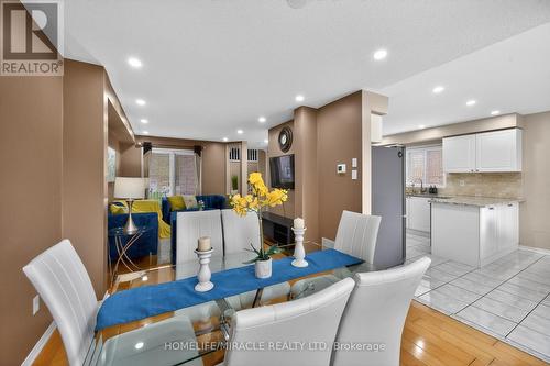 5342 Crane Court, Mississauga, ON - Indoor Photo Showing Dining Room
