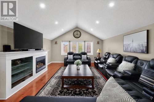 5342 Crane Court, Mississauga, ON - Indoor Photo Showing Living Room With Fireplace