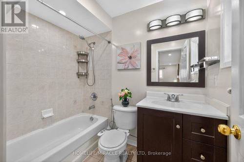 5342 Crane Court, Mississauga, ON - Indoor Photo Showing Bathroom