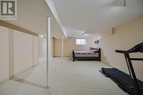5342 Crane Court, Mississauga, ON - Indoor