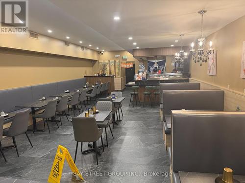 48 St Clair Avenue E, Toronto, ON 