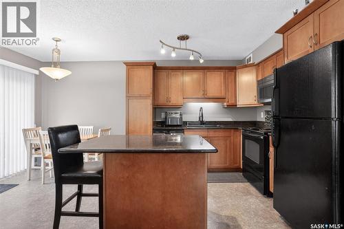 201 105 Lynd Crescent, Saskatoon, SK - Indoor Photo Showing Kitchen
