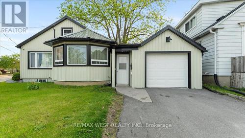 134 DUNDAS STREET W  Belleville, ON K8P 1A5