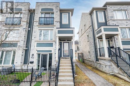 28 - 60 FAIRWOOD CIRCLE  Brampton, ON L6R 0Y6