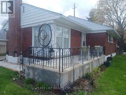 2218 IRIS STREET  Ottawa, ON K2C 1B8