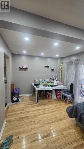 4136 Clevedon Drive, Mississauga, ON - Indoor