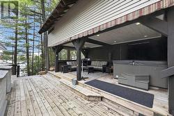Covered sitting area - 