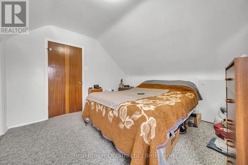 141 Samuel Street, Kitchener, ON - Indoor Photo Showing Bedroom