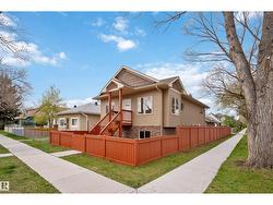 9302 120 AV NW  Edmonton, AB T5G 0R6