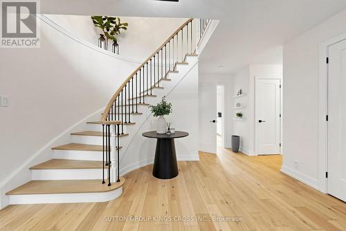 360 Isabella Avenue, Mississauga, ON - Indoor Photo Showing Other Room