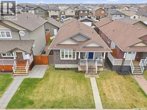 234 Klassen Crescent, Saskatoon, SK - Outdoor With Facade