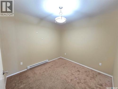 105 Main Street, Wawota, SK - Indoor Photo Showing Other Room