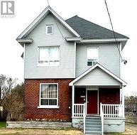 451 FIRST AVENUE W  North Bay, ON P1B 3C5