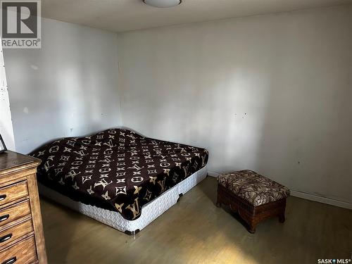 1175 Wallace Street, Regina, SK - Indoor Photo Showing Bedroom