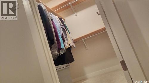 207 211 Ledingham Street, Saskatoon, SK - Indoor With Storage