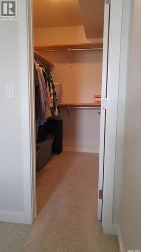 207 211 Ledingham Street, Saskatoon, SK - Indoor With Storage