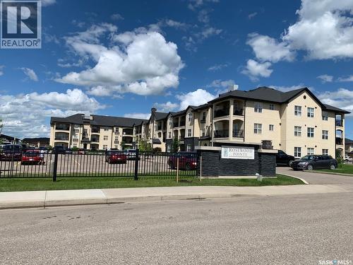 207 211 Ledingham Street, Saskatoon, SK - Outdoor With Facade