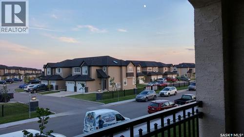 207 211 Ledingham Street, Saskatoon, SK - Outdoor