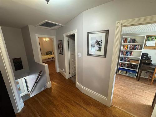450 3Rd Street, Brandon, MB - Indoor Photo Showing Other Room