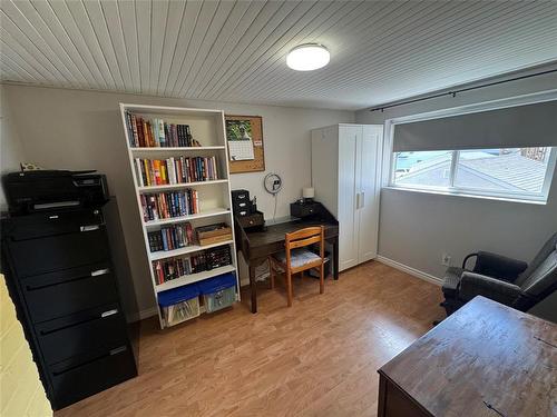 450 3Rd Street, Brandon, MB - Indoor