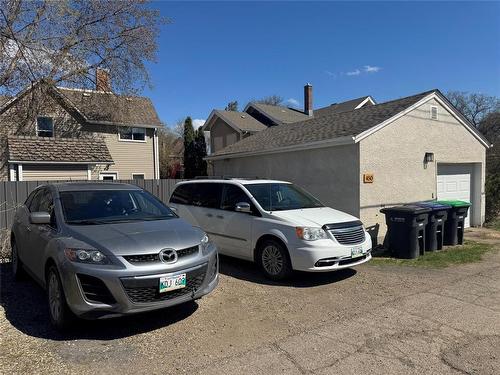 450 3Rd Street, Brandon, MB - Outdoor